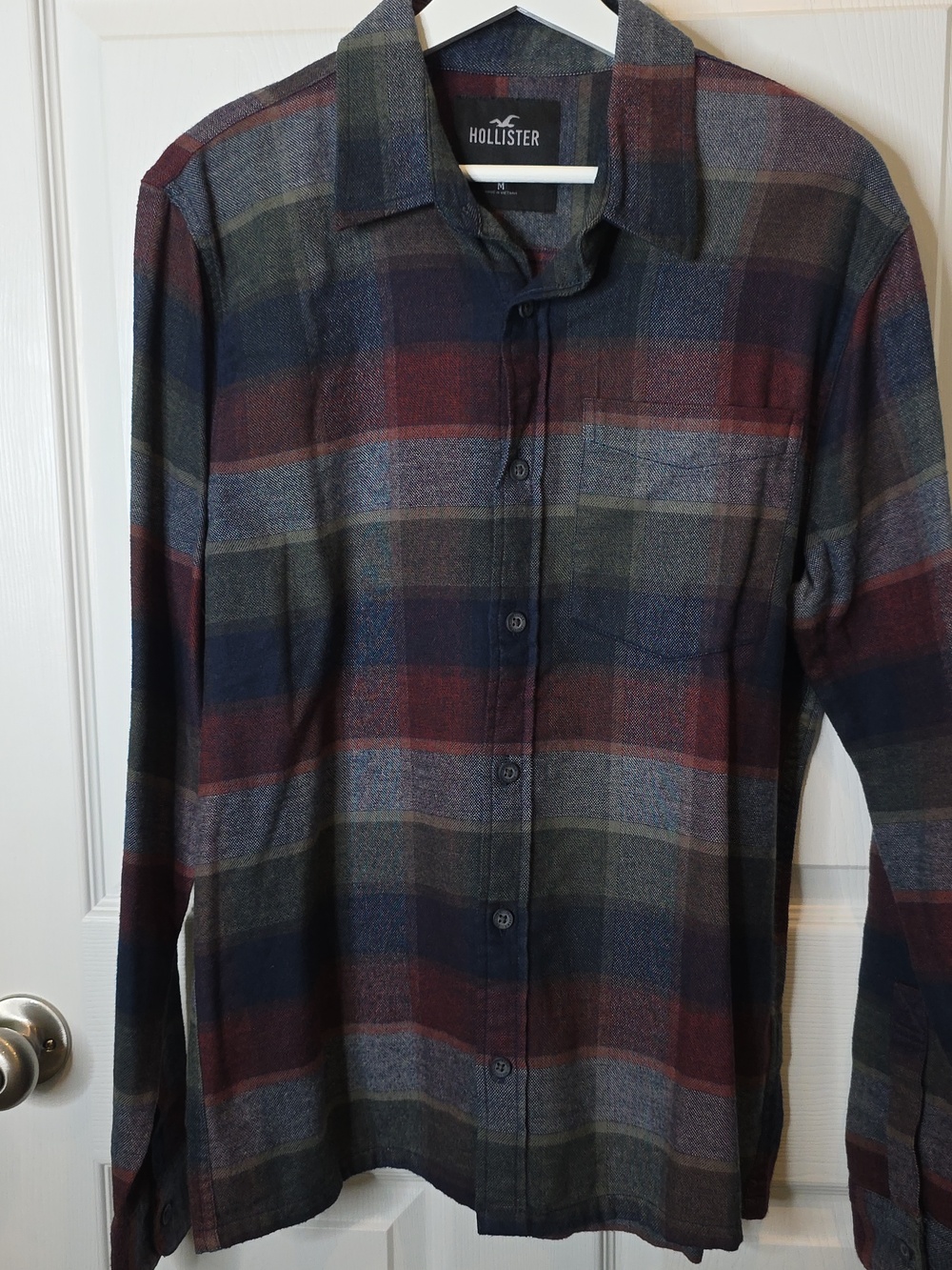 Hollister Flannel Plaid Button Down Shades of Fall, Men's Size Medium